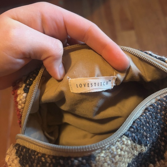 Lovestitch Woven boho Cosmetic Bag  - Red and Black with tassels - Picture 6 of 7